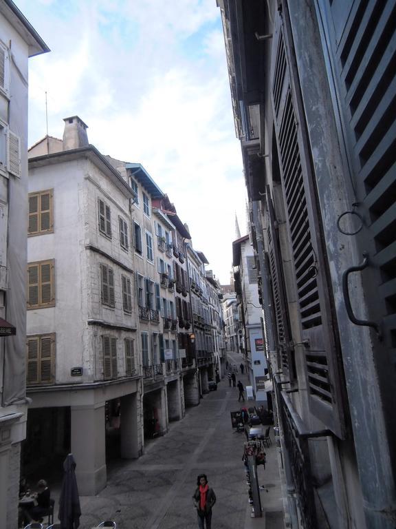 Hotel Des Arceaux Bayonne Exterior photo